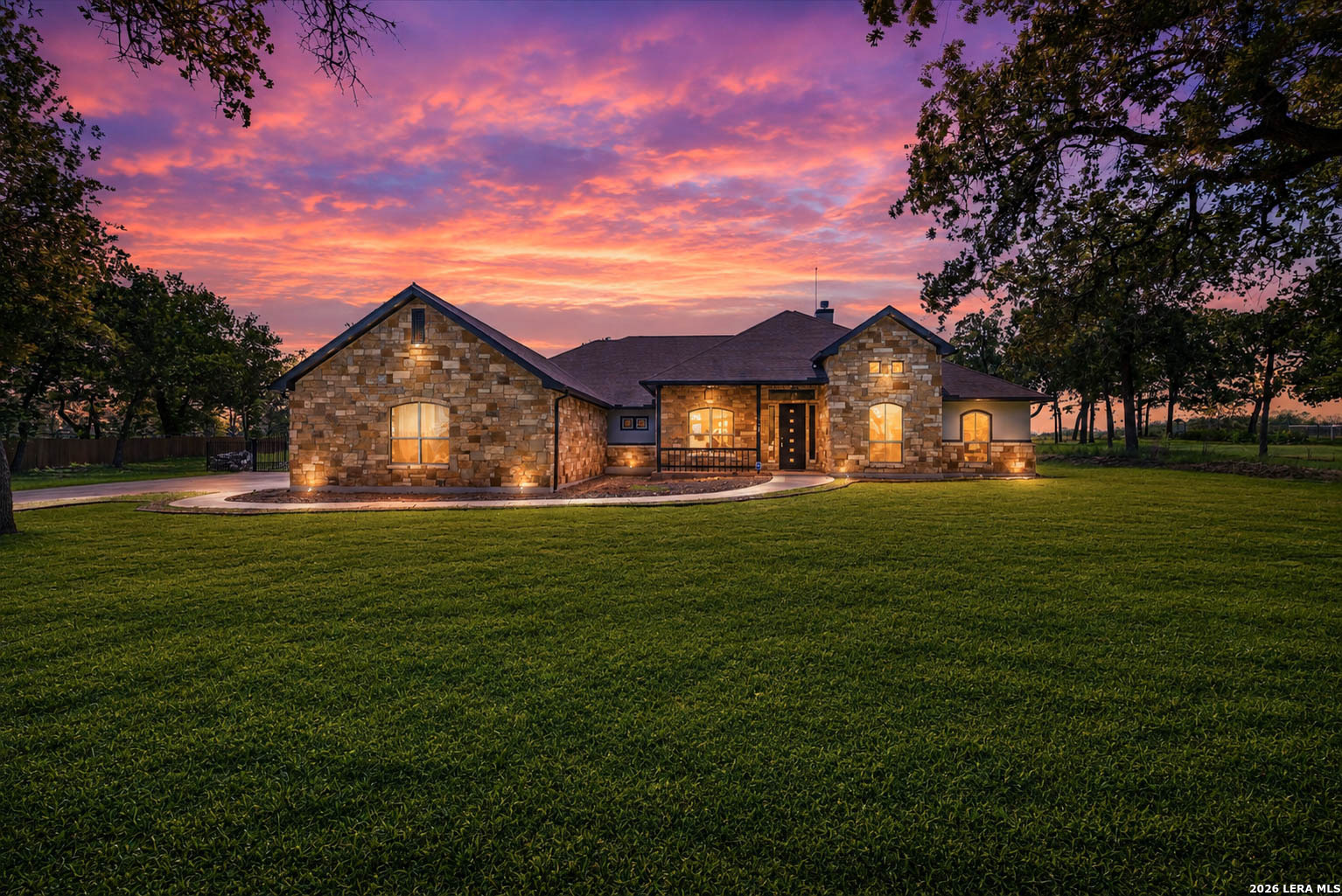 156 Woodlands Drive La Vernia TX 78121