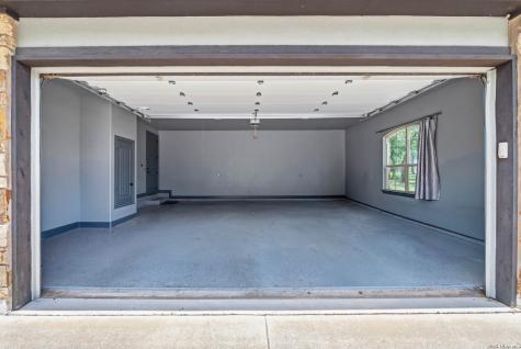 156 Woodlands Drive La Vernia TX 78121