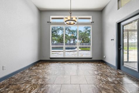 156 Woodlands Drive La Vernia TX 78121