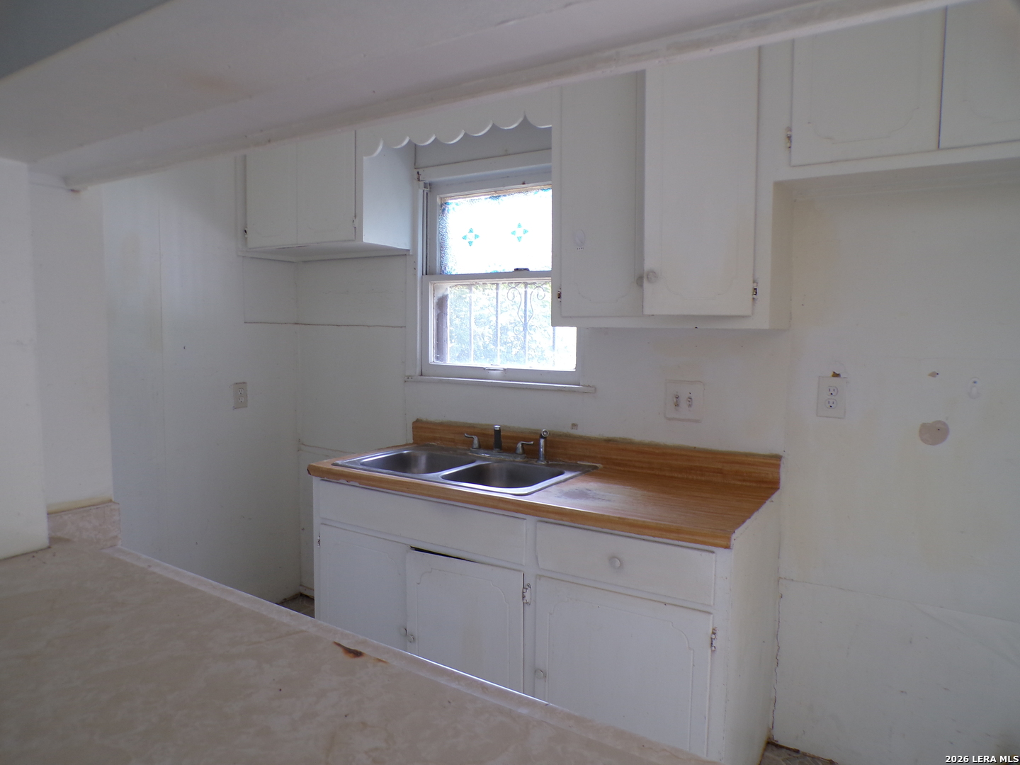 318 Mcdougal San Antonio TX 78223