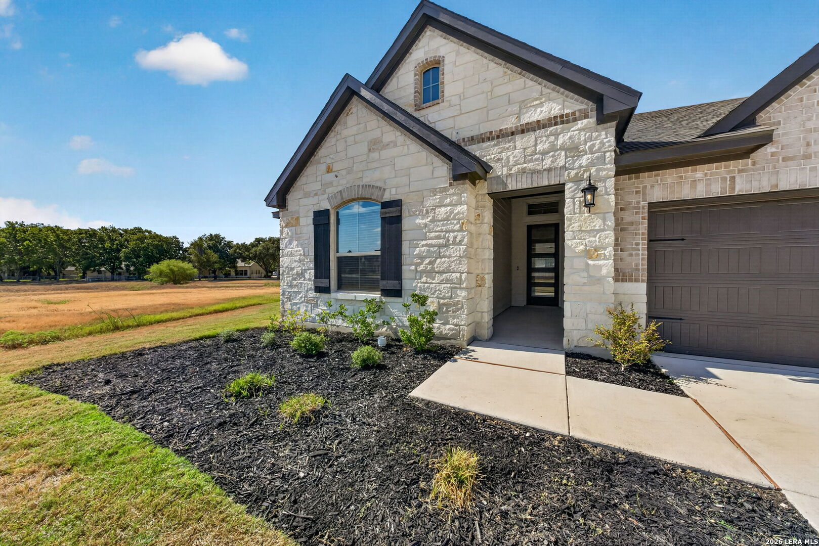 221 Janice Avenue Castroville TX 78009