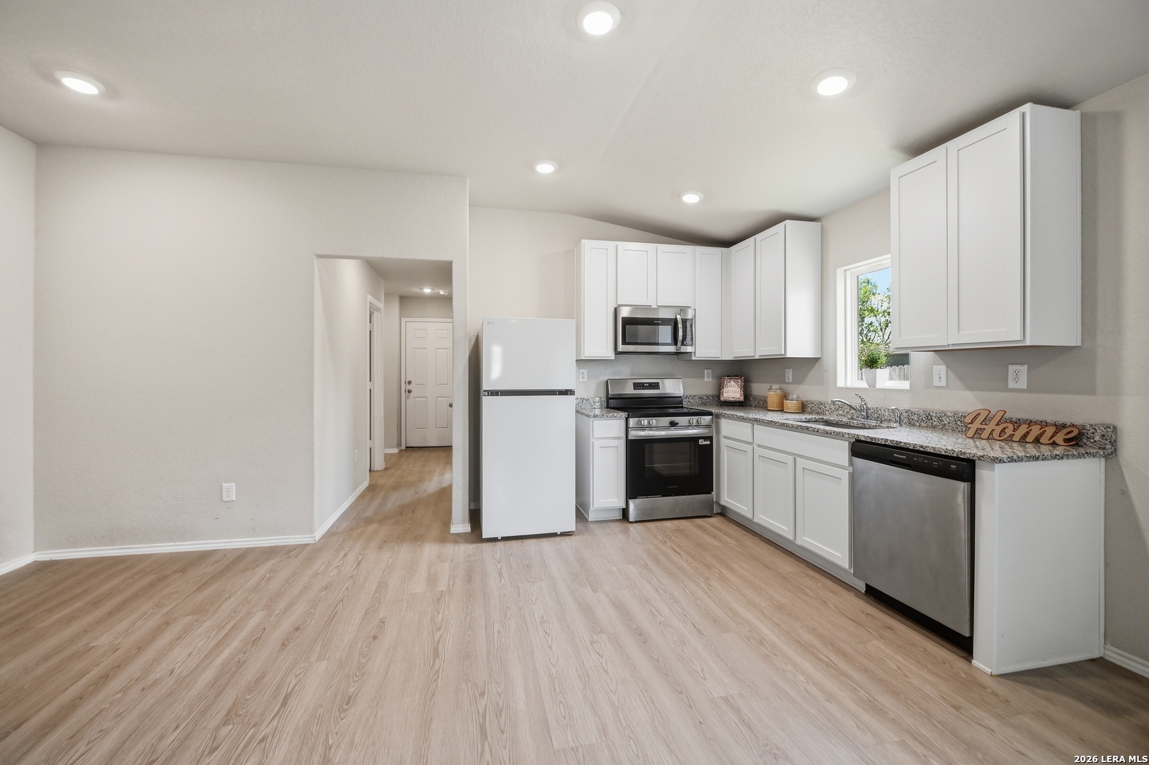 5731 Falcon Point San Antonio TX 78222