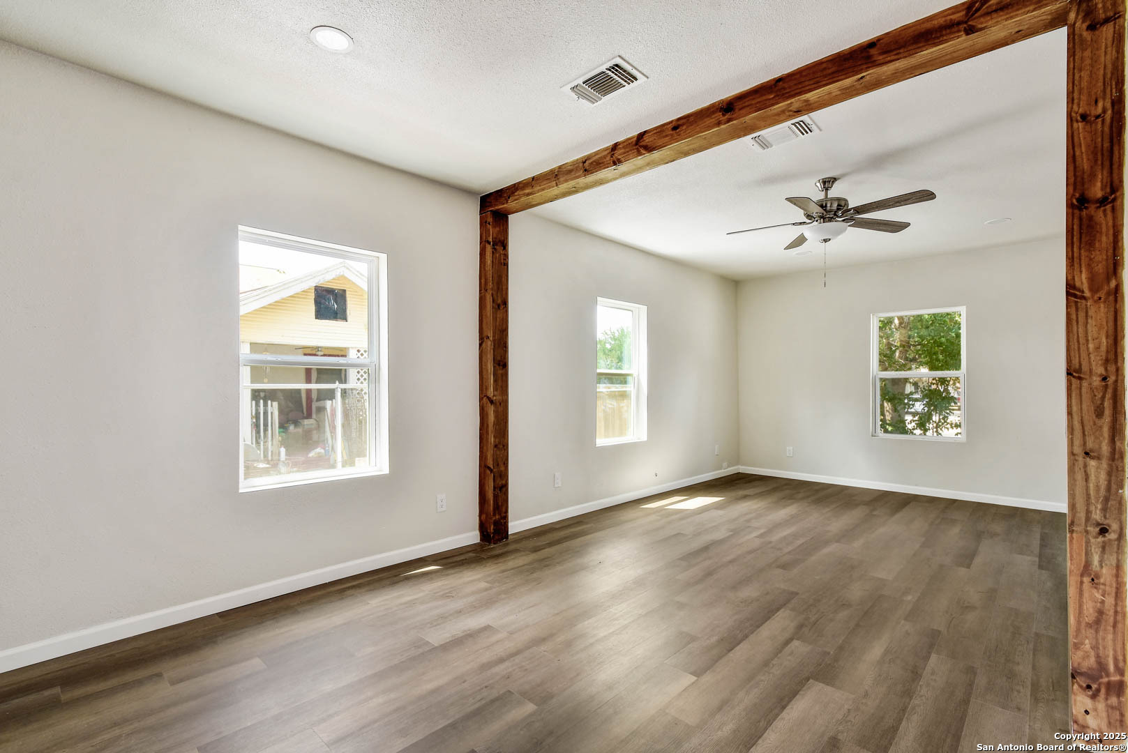 718 E Highland San Antonio TX 78210