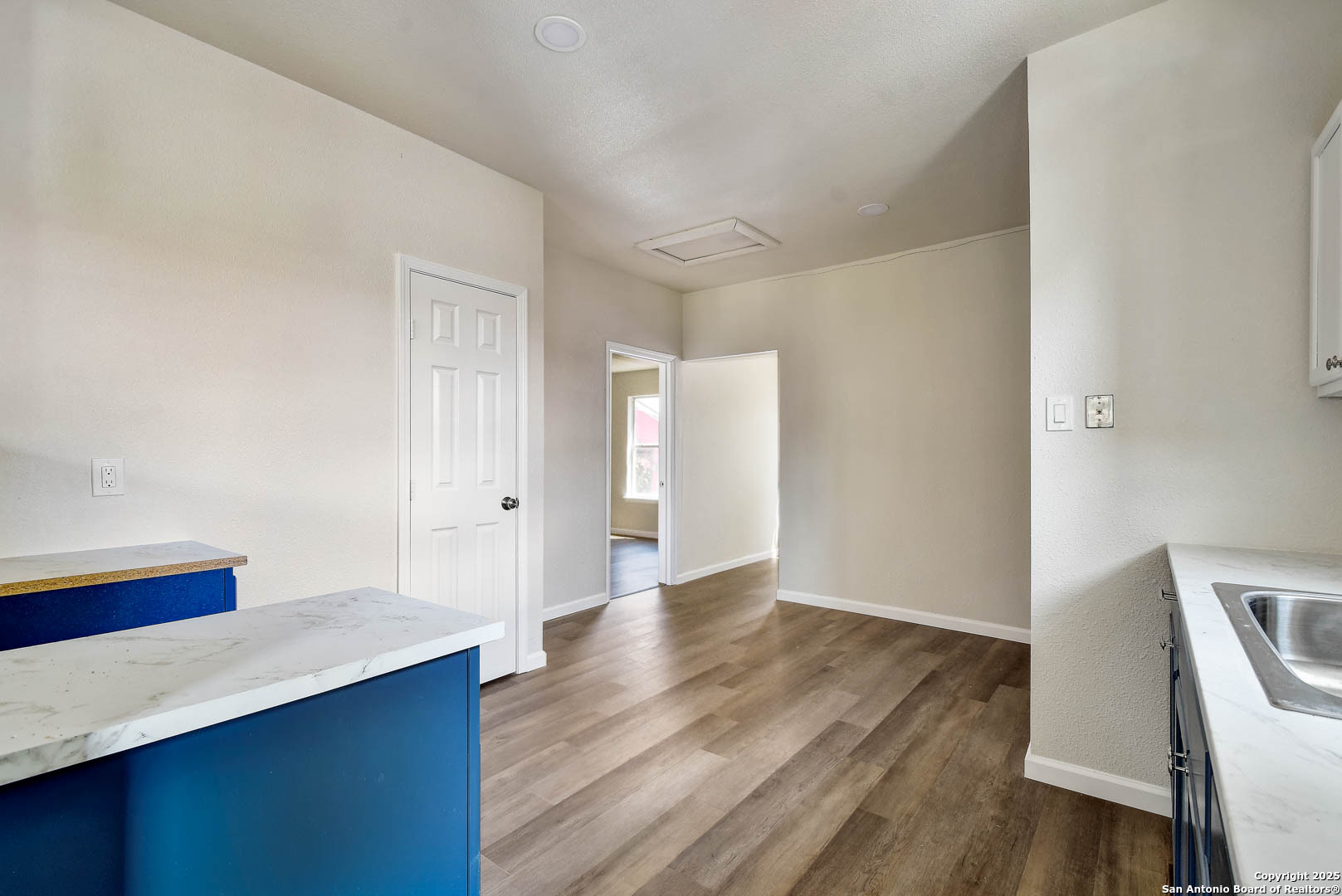 718 E Highland San Antonio TX 78210