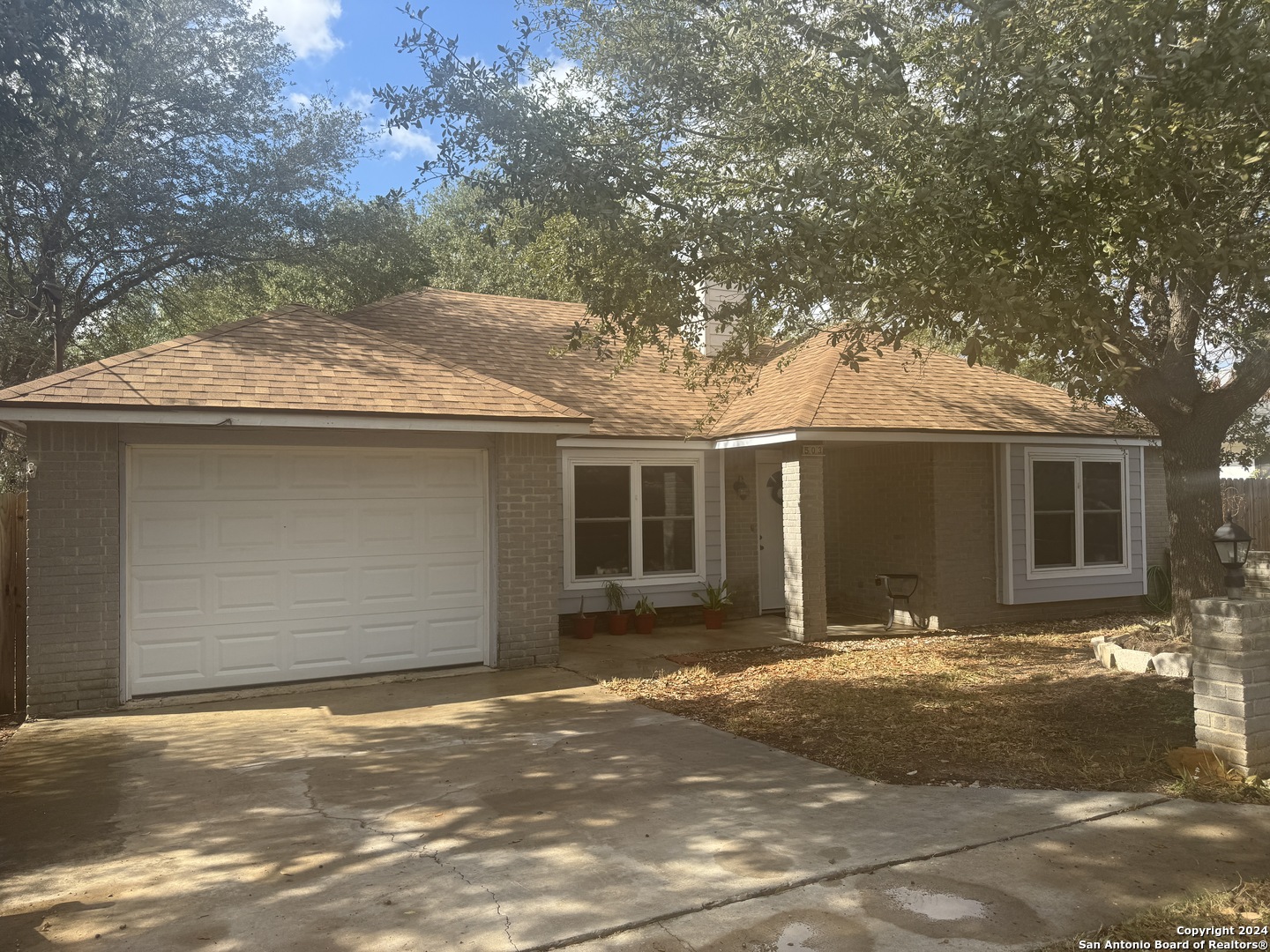 503 S 3rd Street Stockdale TX 78160