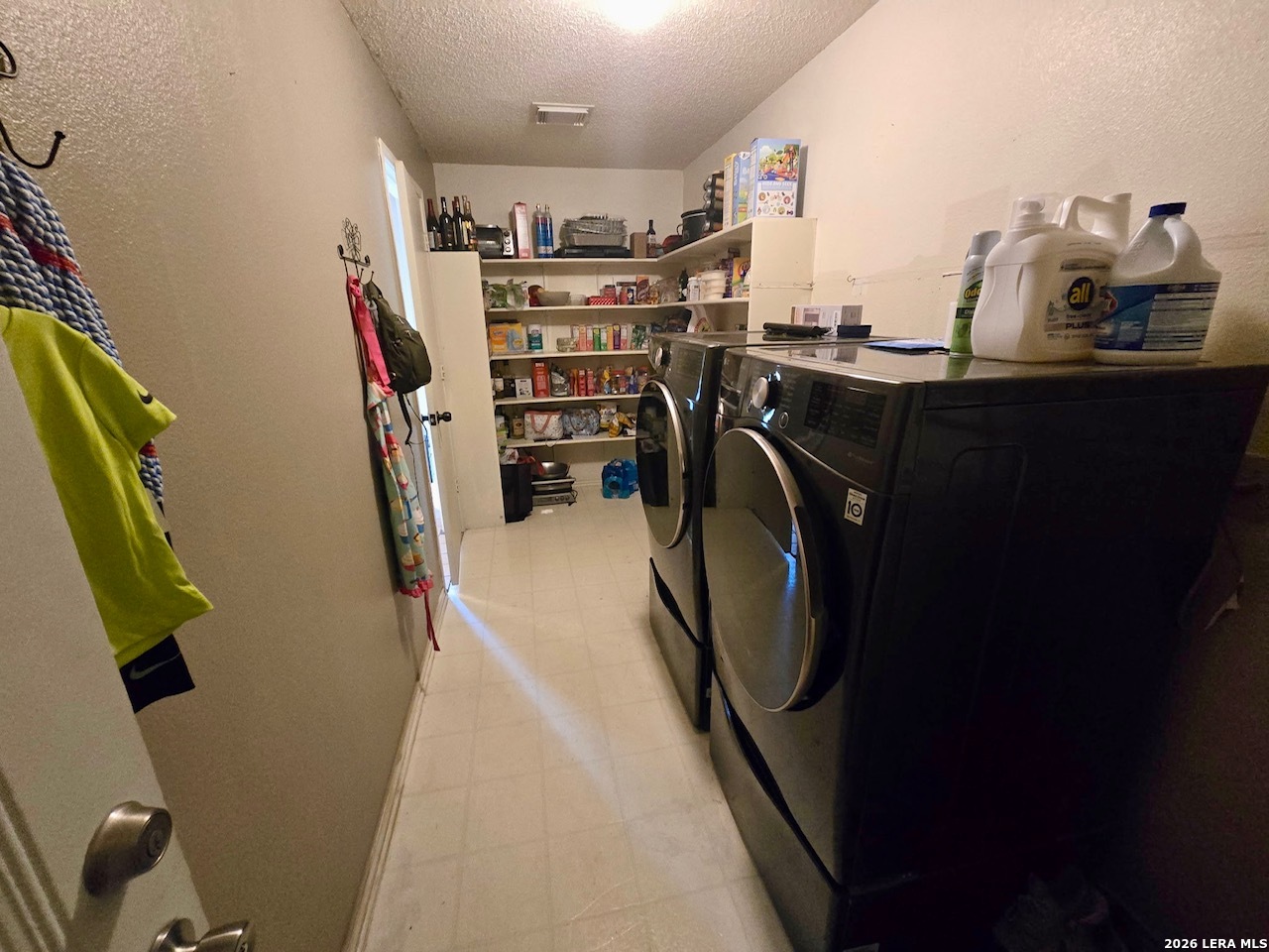 419 Clover San Antonio TX 78245