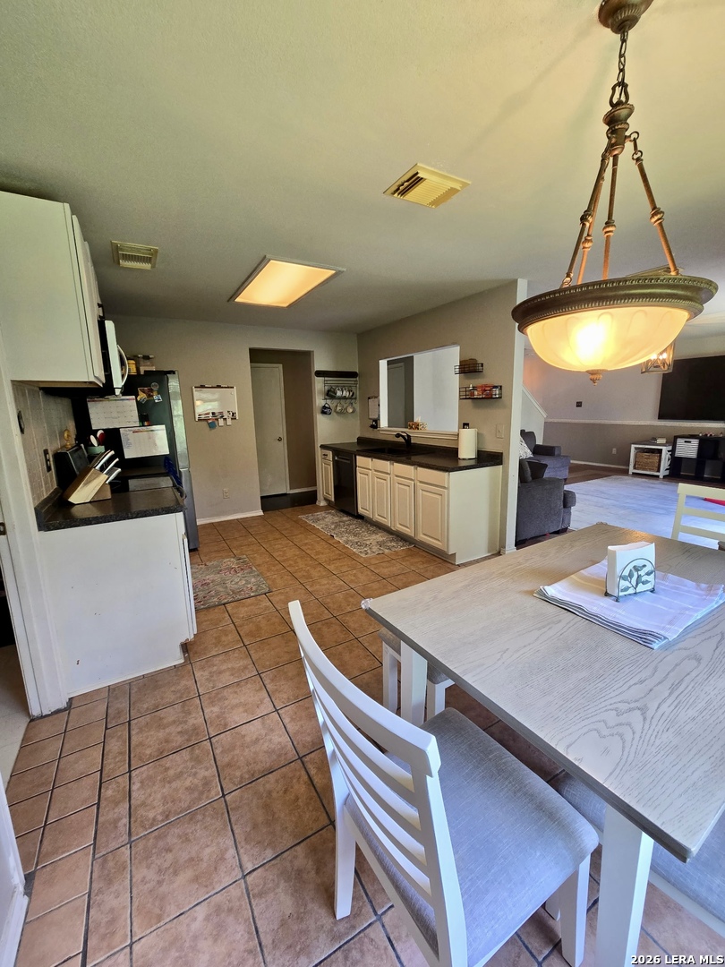 419 Clover San Antonio TX 78245