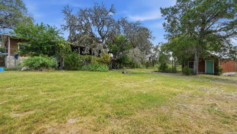 1065 Ridge Oaks Drive Boerne TX 78006