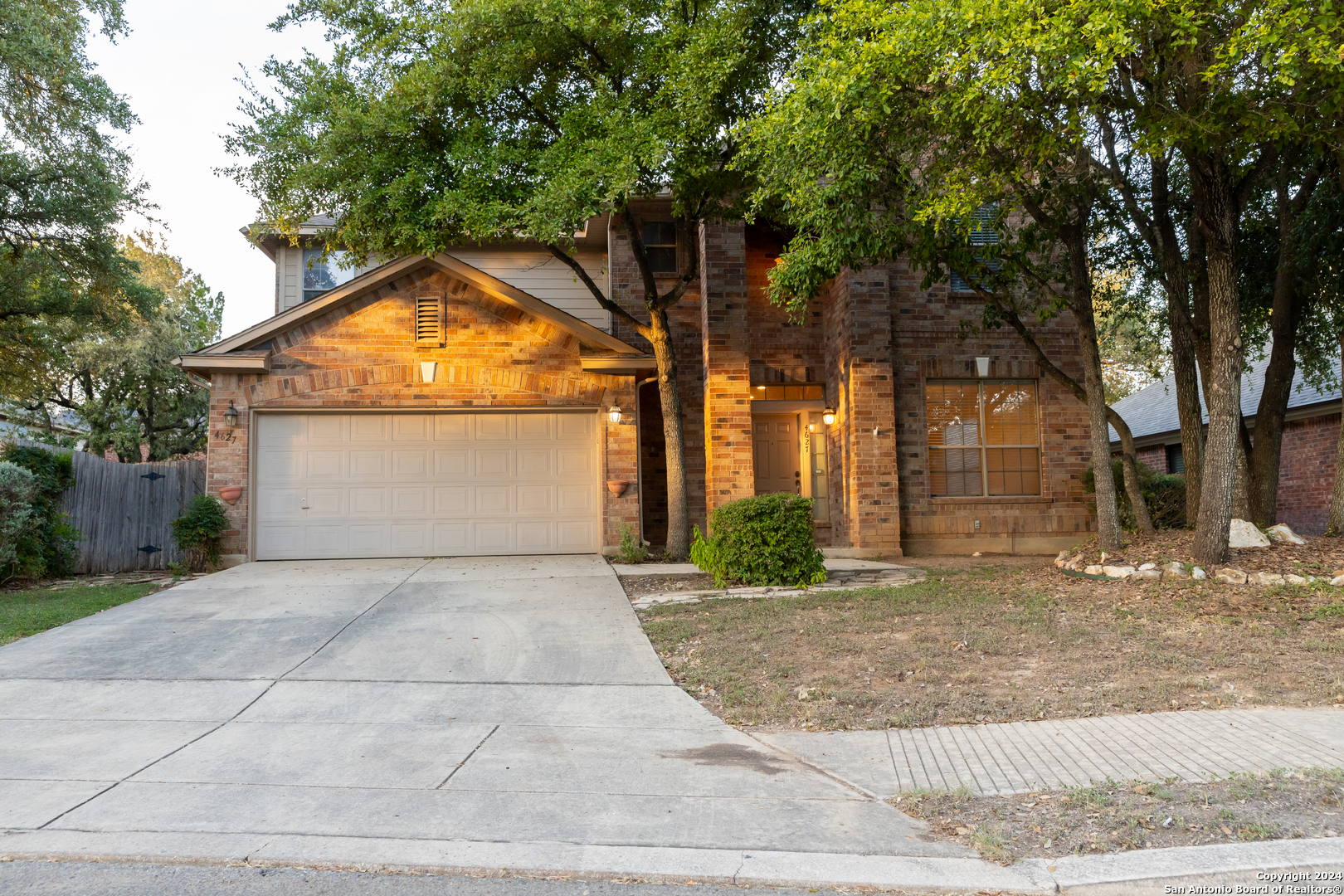 4627 Manitou Bay San Antonio TX 78259