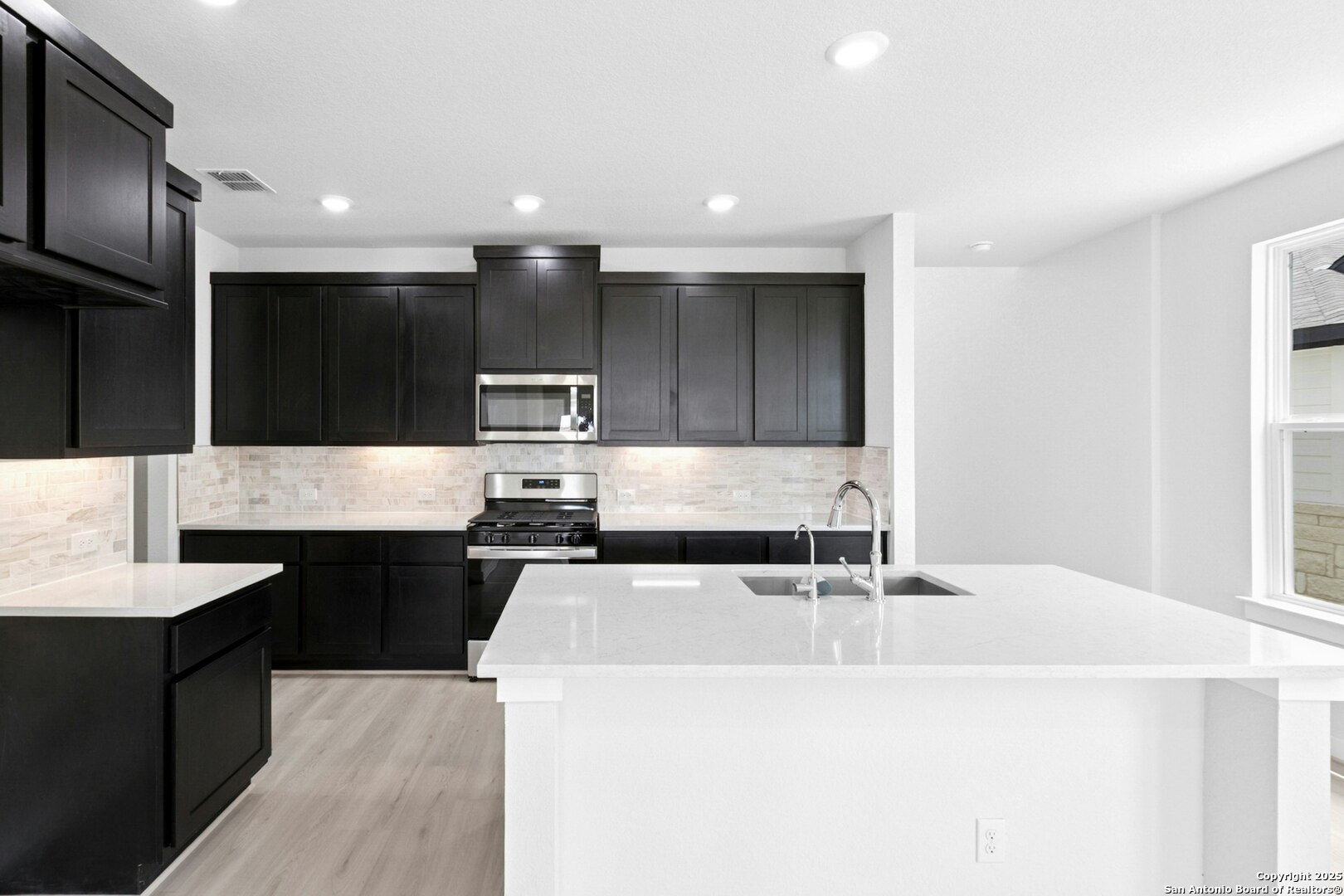 1543 Estelea Grove New Braunfels TX 78130