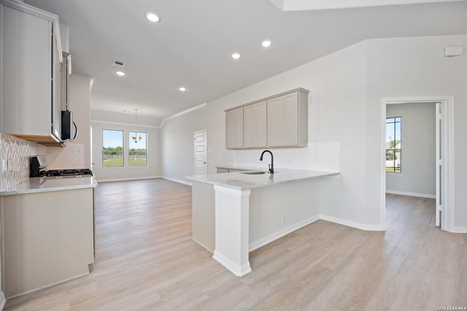 1538 Vista View Drive Pleasanton TX 78064