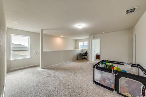 10306 Gibbons Creek San Antonio TX 78252