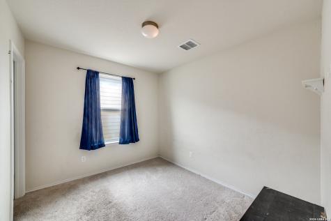 10306 Gibbons Creek San Antonio TX 78252