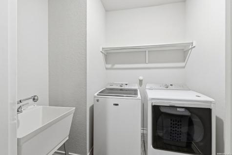 3094 Blenheim Park Bulverde TX 78163
