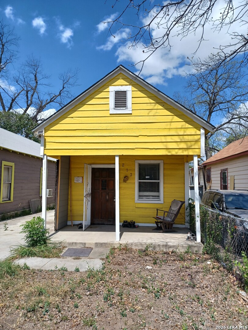 213 Pendleton Avenue San Antonio TX 78204
