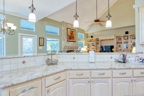 3314 Falling Brook San Antonio TX 78258