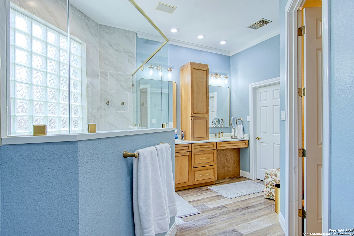 3314 Falling Brook San Antonio TX 78258