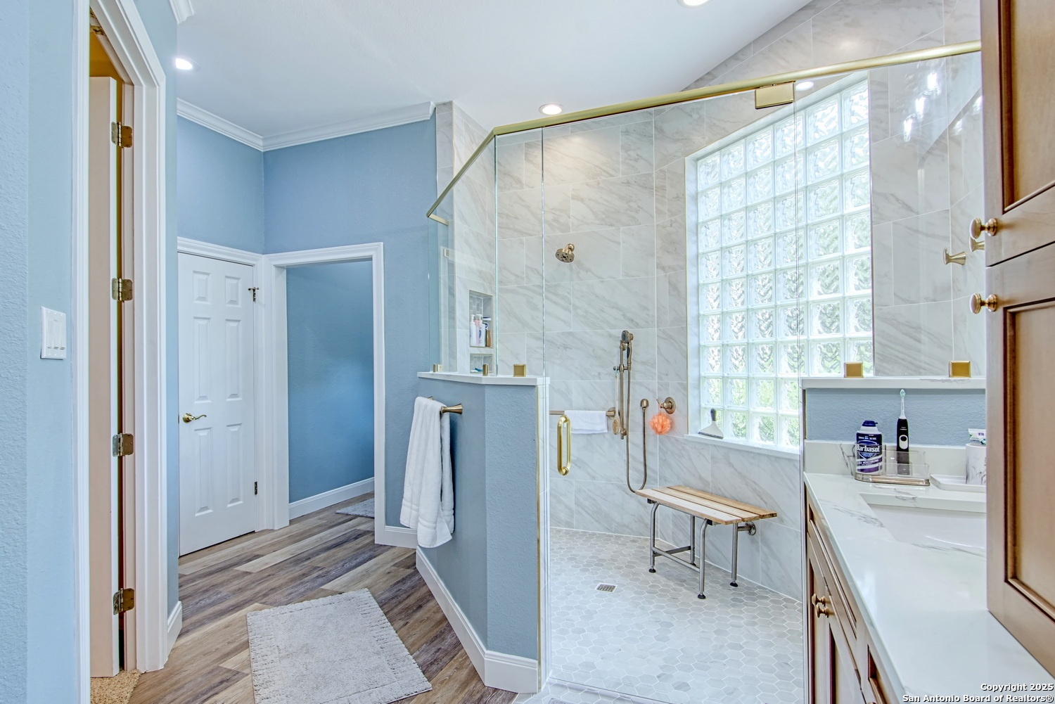 3314 Falling Brook San Antonio TX 78258