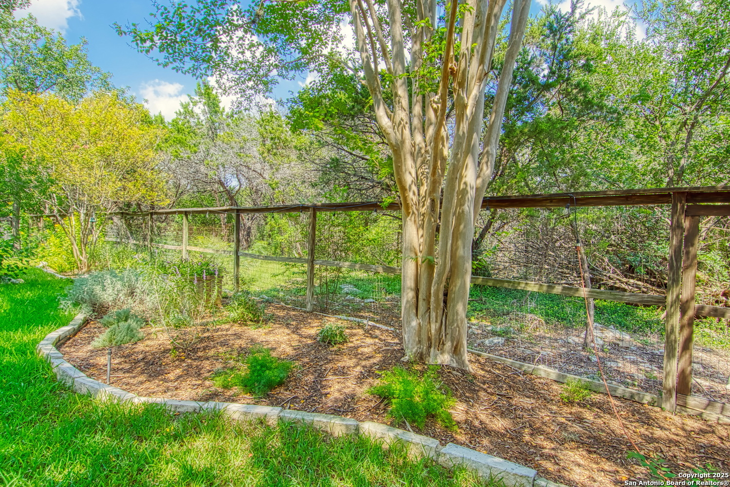 3314 Falling Brook San Antonio TX 78258