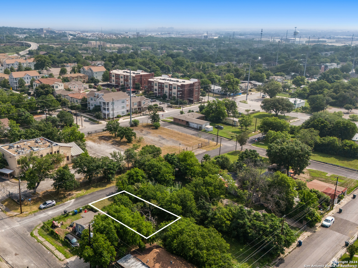 204 Orphan San Antonio TX 78202