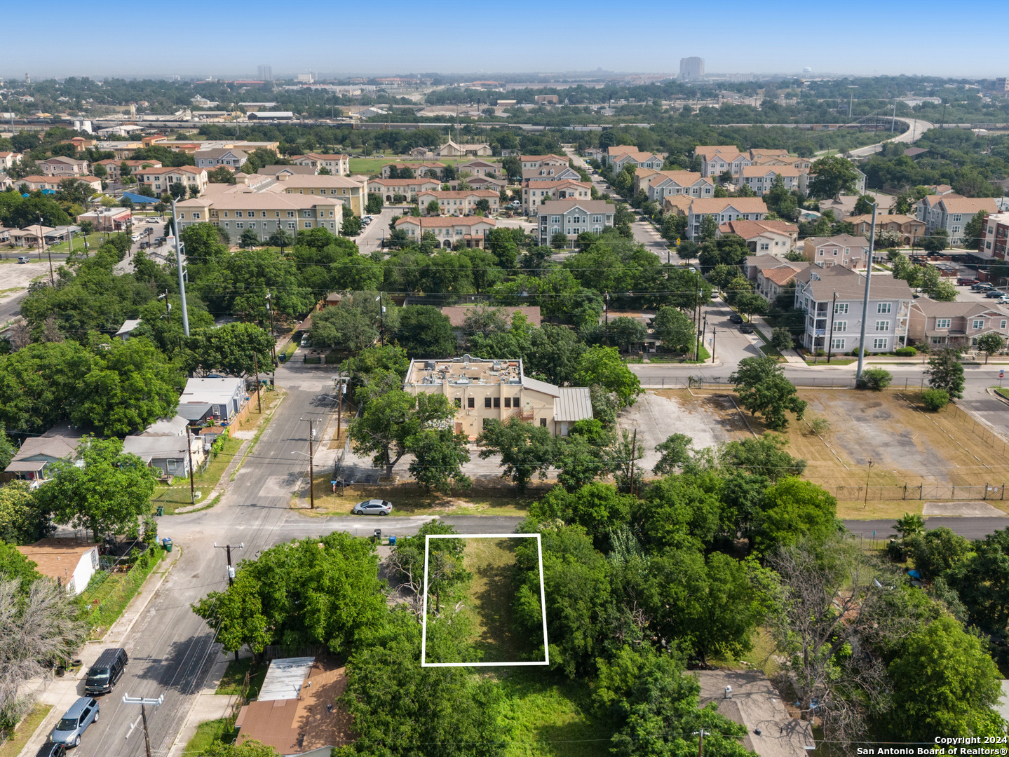 204 Orphan San Antonio TX 78202