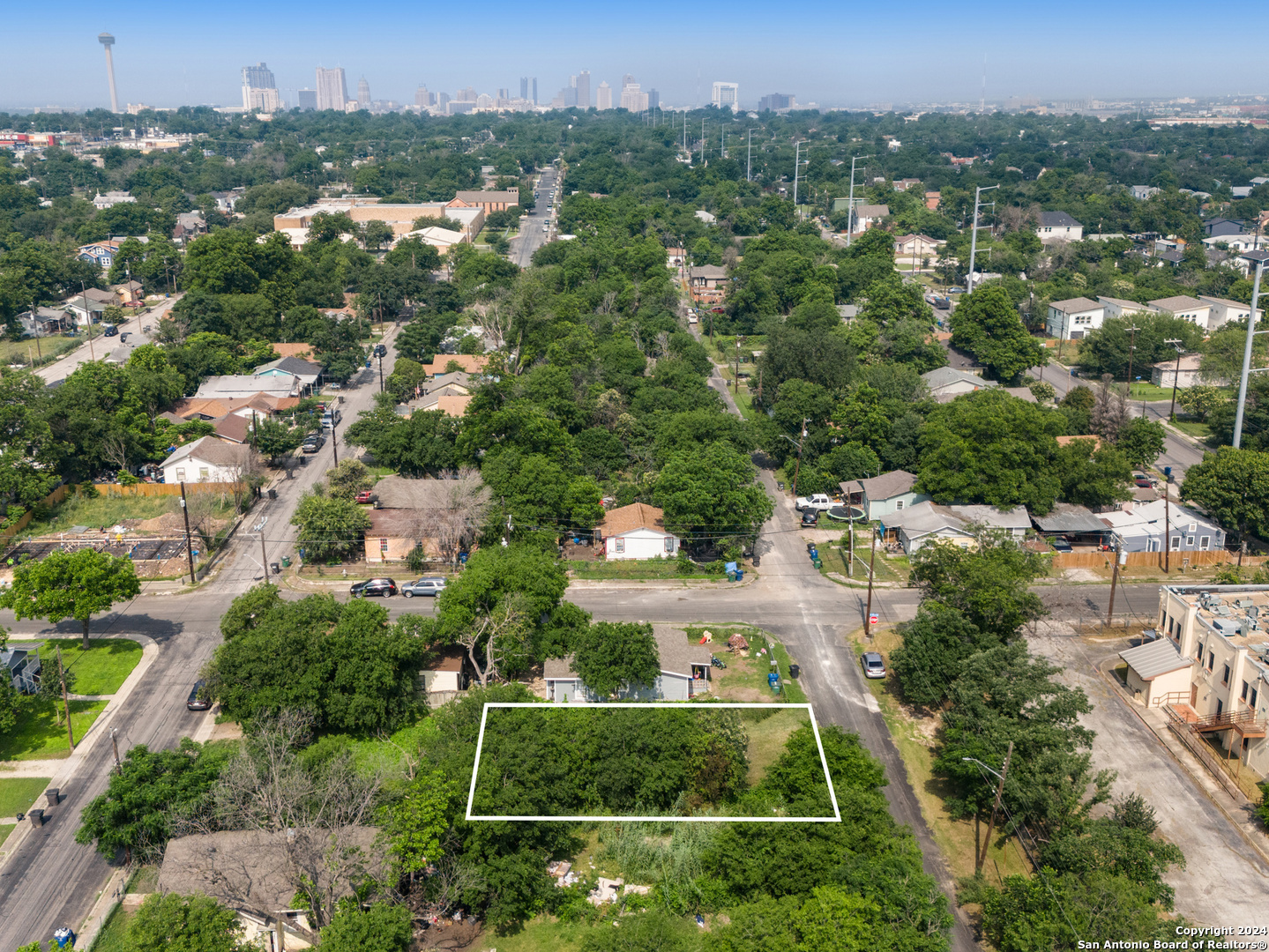 204 Orphan San Antonio TX 78202