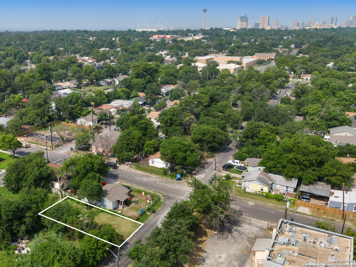 204 Orphan San Antonio TX 78202