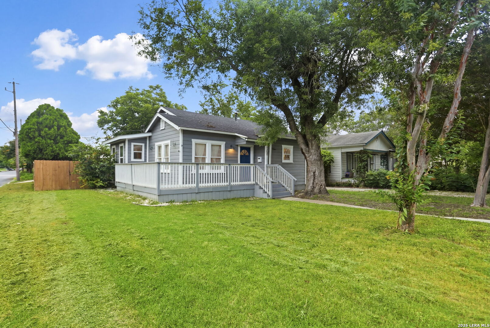 1502 W Elsmere San Antonio TX 78201