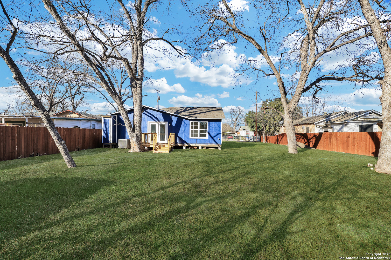 1112 Gladstone San Antonio TX 78225