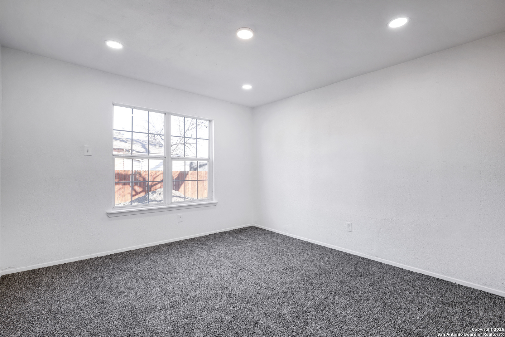 1112 Gladstone San Antonio TX 78225