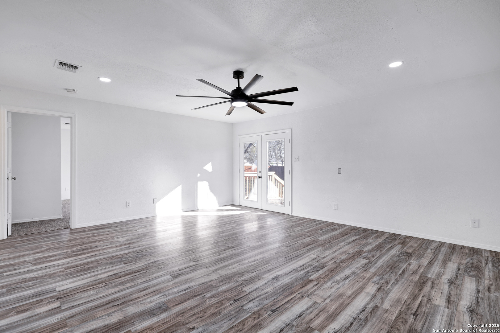 1112 Gladstone San Antonio TX 78225