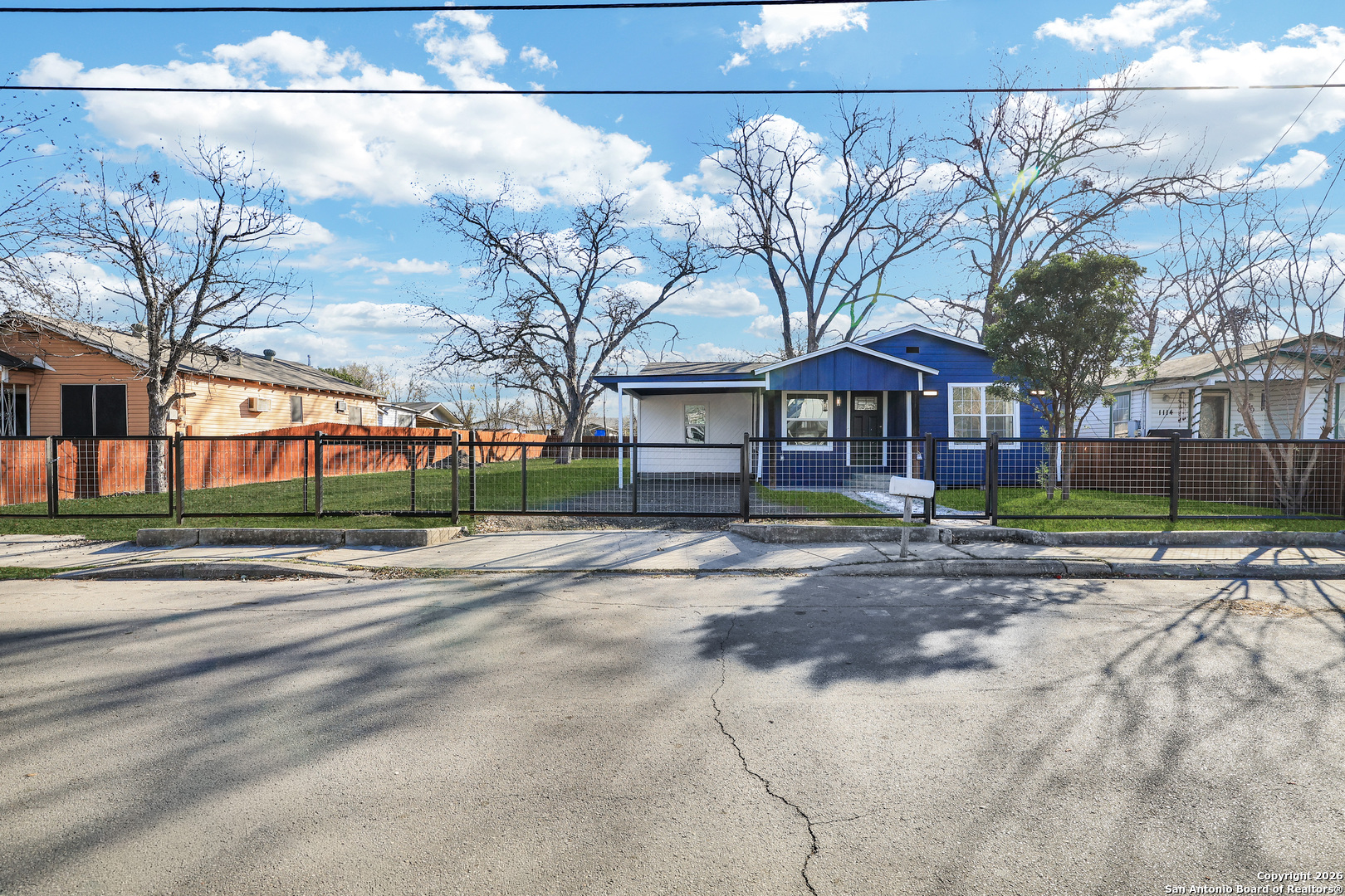 1112 Gladstone San Antonio TX 78225