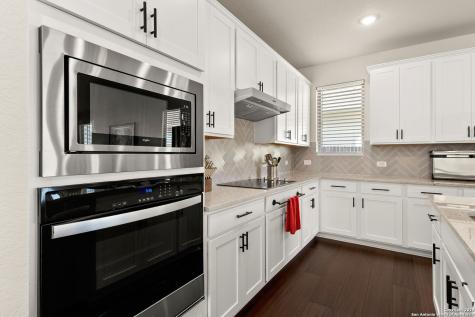 947 Blue Violet New Braunfels TX 78130