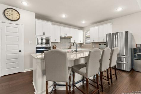 947 Blue Violet New Braunfels TX 78130
