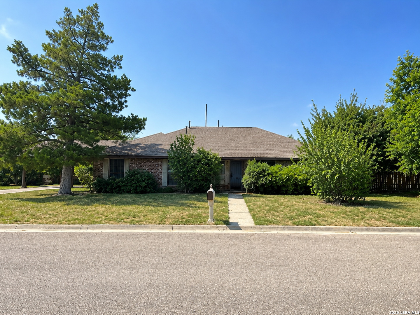 1309 Acorn Road Hondo TX 78861