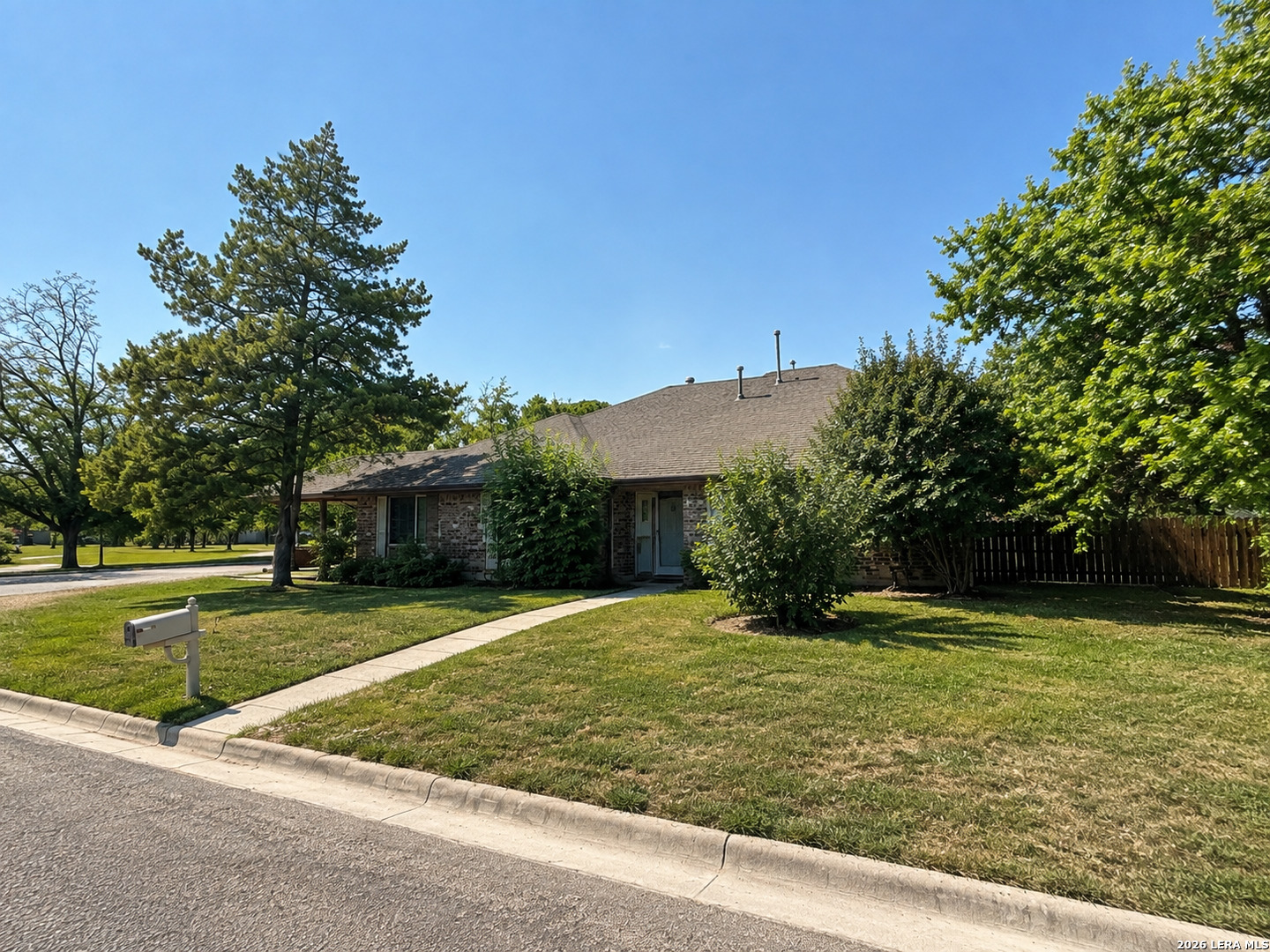 1309 Acorn Road Hondo TX 78861