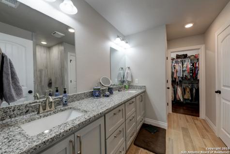 624 Highland Canyon Lake TX 78133