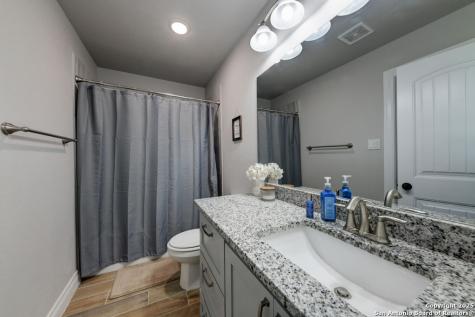 624 Highland Canyon Lake TX 78133
