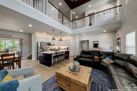 624 Highland Canyon Lake TX 78133