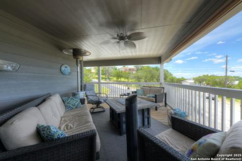 624 Highland Canyon Lake TX 78133
