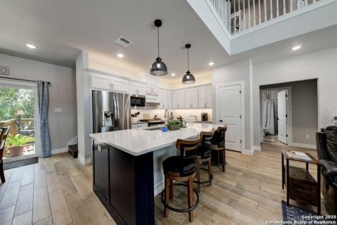 624 Highland Canyon Lake TX 78133