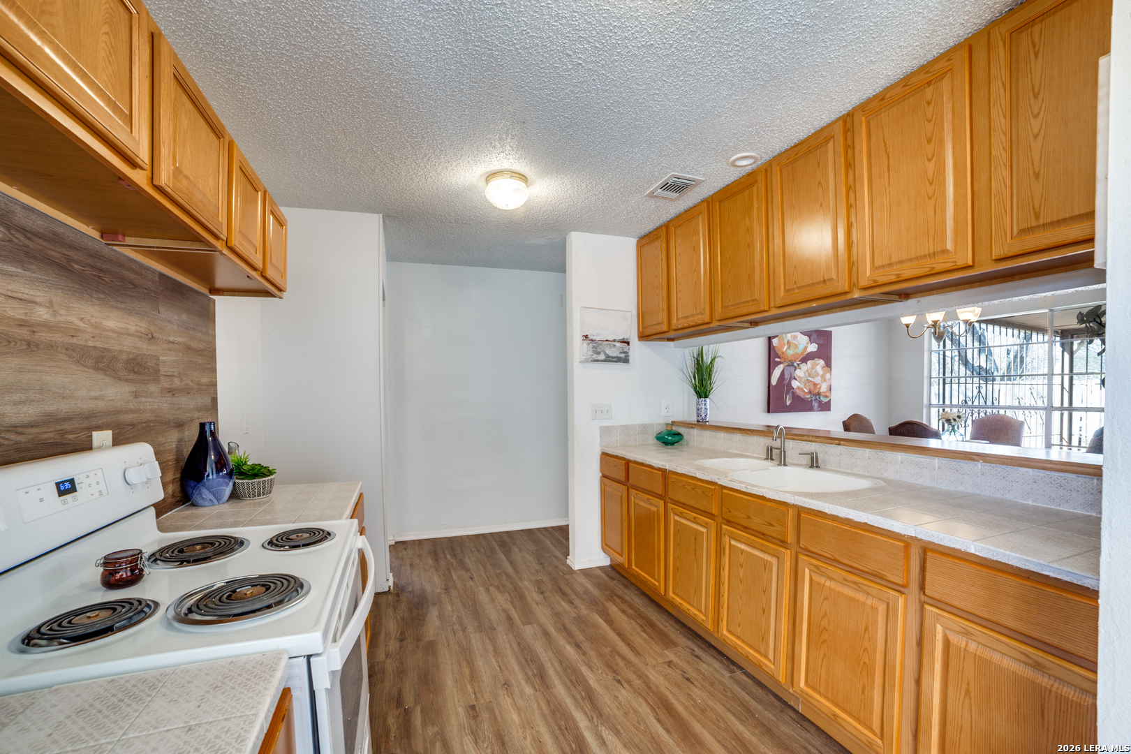 9502 Woodland Hills San Antonio TX 78250