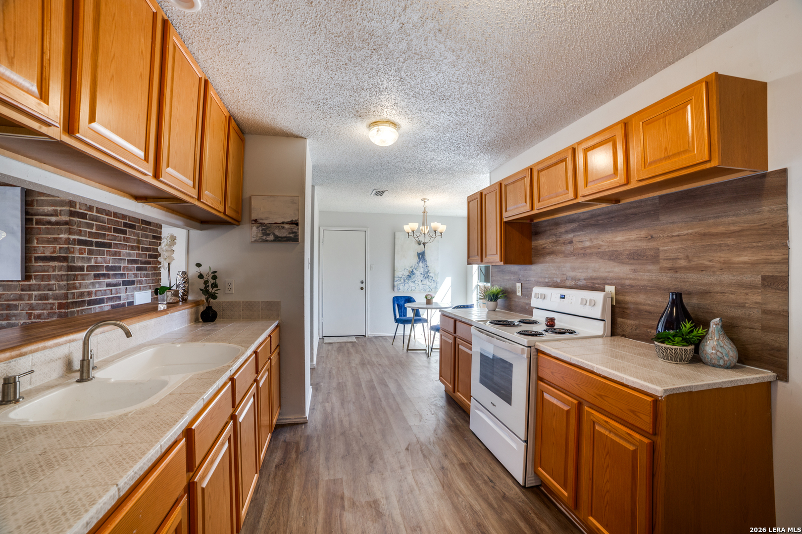 9502 Woodland Hills San Antonio TX 78250