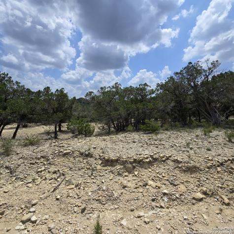 Lot 18 Pecos Road Lakehills TX 78003