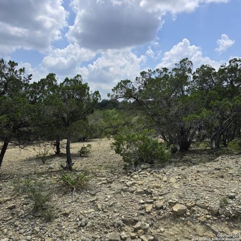 Lot 18 Pecos Road Lakehills TX 78003
