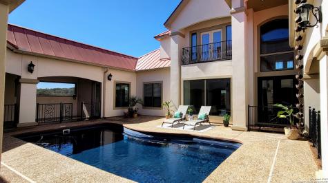913 Kings Cove Drive Canyon Lake TX 78133
