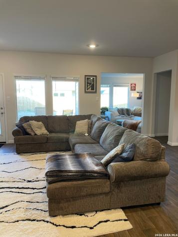 226 Evergreen Sumac Loop Kyle TX 78640