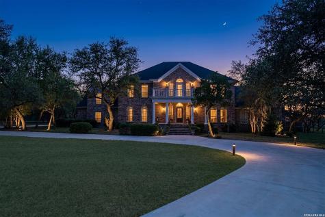 2327 Estate Gate Drive San Antonio TX 78260