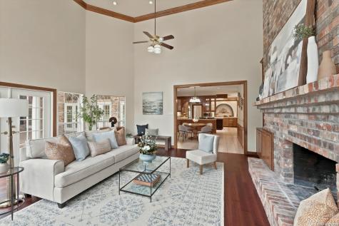 2327 Estate Gate Drive San Antonio TX 78260