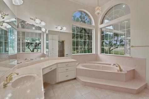 2327 Estate Gate Drive San Antonio TX 78260
